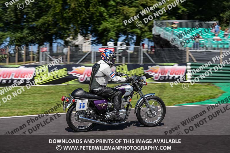 Vintage motorcycle club;eventdigitalimages;mallory park;mallory park trackday photographs;no limits trackdays;peter wileman photography;trackday digital images;trackday photos;vmcc festival 1000 bikes photographs